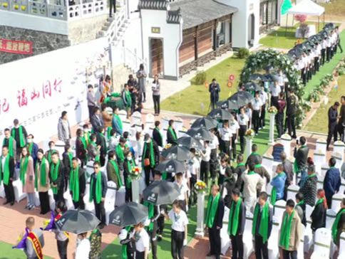 1677461541447499.jpg 抚顺墓地.jpg